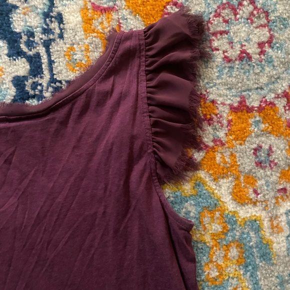 SOLD! ELLE Solid Plum Purple Fringe Detail Ruffle Flutter Sleeve Top M - Picture 10 of 11